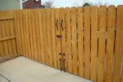 residential-fence-construction-09
