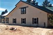 horse-barn-stables-07